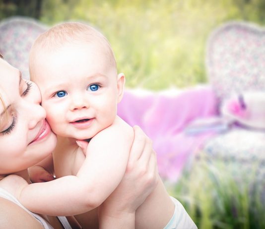 להתחיל להניק ברגל ימין להתחיל להניק ברגל ימין