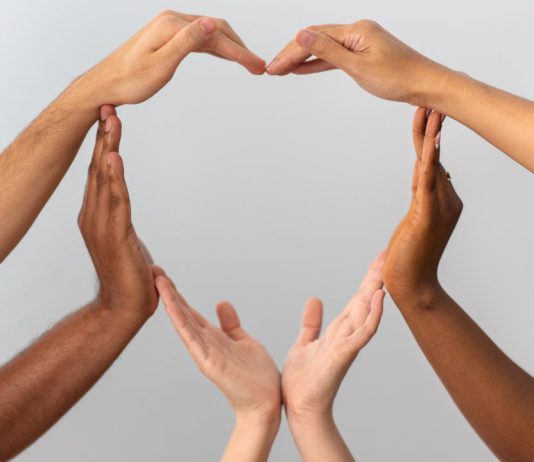 הוסטל לנערות בסיכון