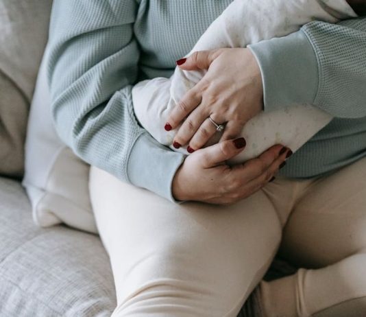 התאוששות אחרי לידה: איך לחזק את הגוף ולהחזיר את האנרגיה?