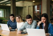 קורסים מקצועיים בתחום הטיפול הנפשי במכללת רותם